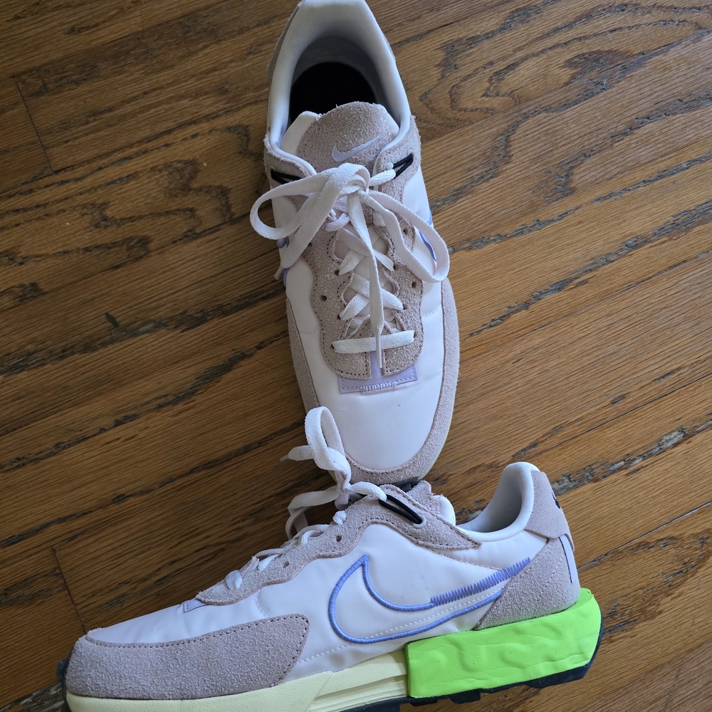 Nike React Fontanka Sneakers